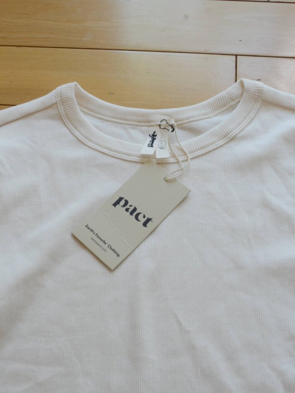 Pact Women's Cream Perfect Rib layering Long Sleeve Top Size L NWT - Picture 4 of 6